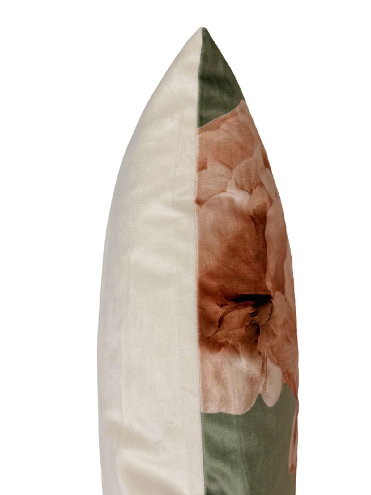 TULOSSA! VanillaFly tyynynpäällinen English Garden sametti 50x50 cm